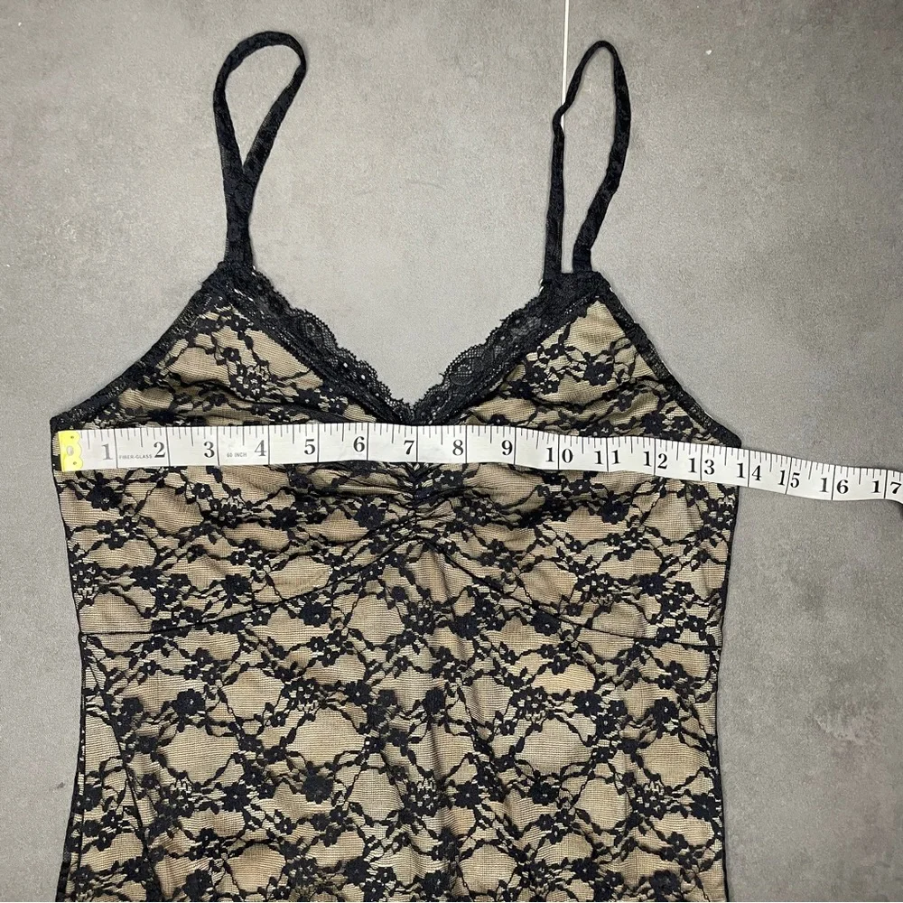 Forever 21 Black Lace Chemise with‎ Sweetheart Neckline